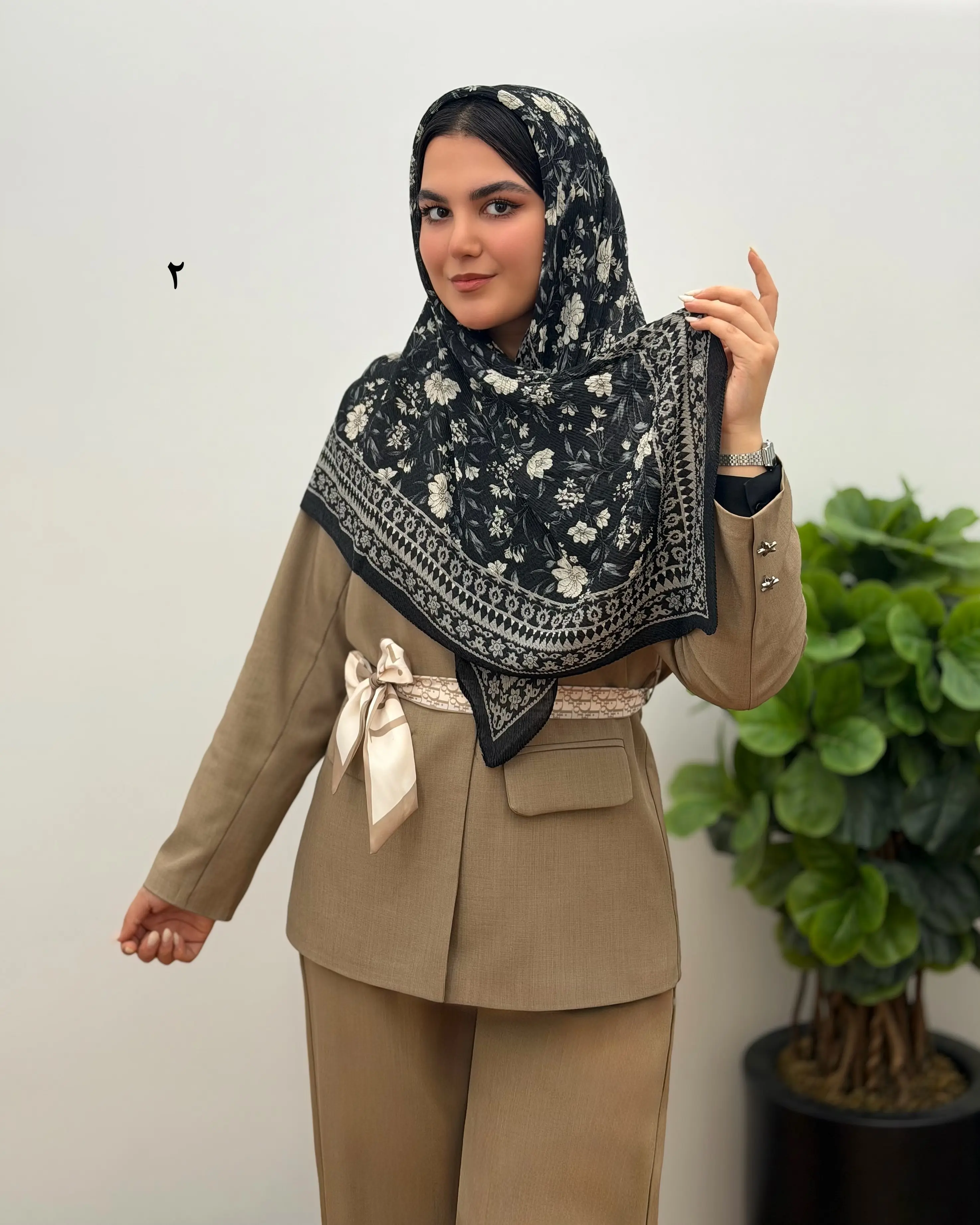 روسری پلیسه نخی مدل شانا